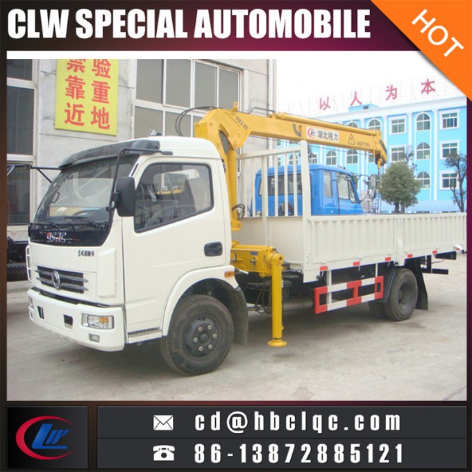 Good Sales Dongfeng 4X2 5ton Telescopic Crane with Truck 