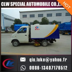 High Efficient Small Street Sweeper Car
