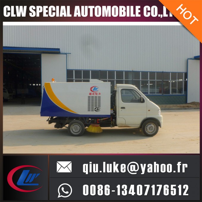 Small Vacuum Truck Mounted Road Sweeper 