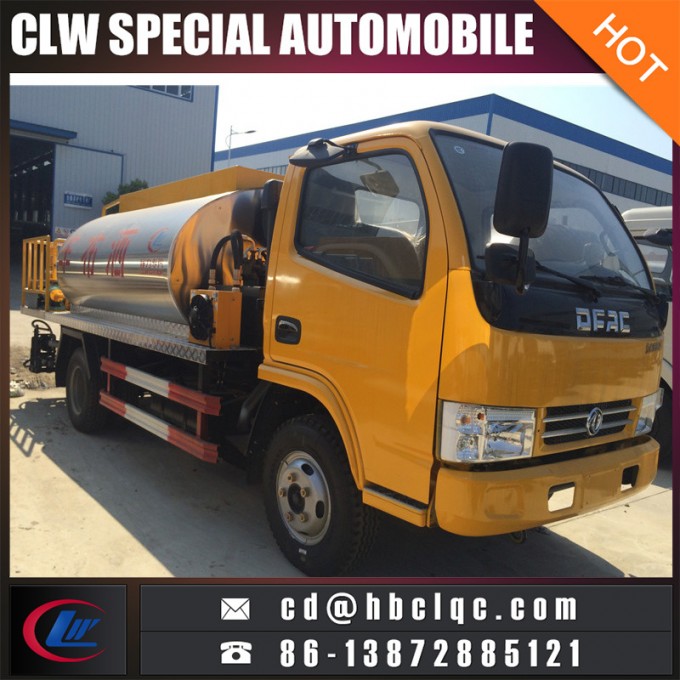 3t 4ton Asphalt Distributor Asphalt Transport Tank Truck Asphalt Paver 