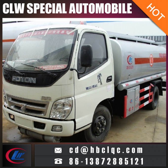 Good Sales Foton 8m3 6mt Oil Tanker Truck Refueling Truck 