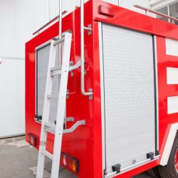 When The Wind Multifunction Water Tank Fire Truck