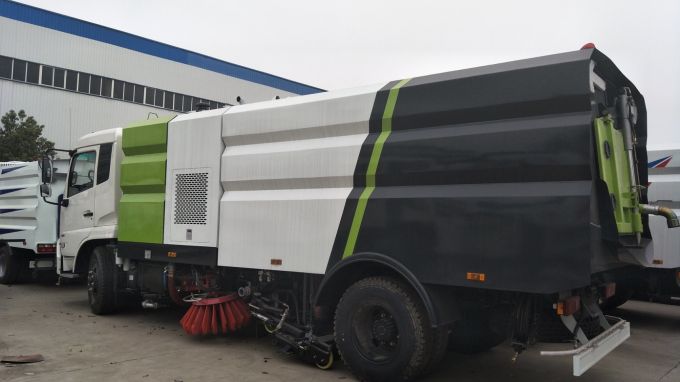 Price of 1500L Water 4000L Dust Road Sweeper Truck 