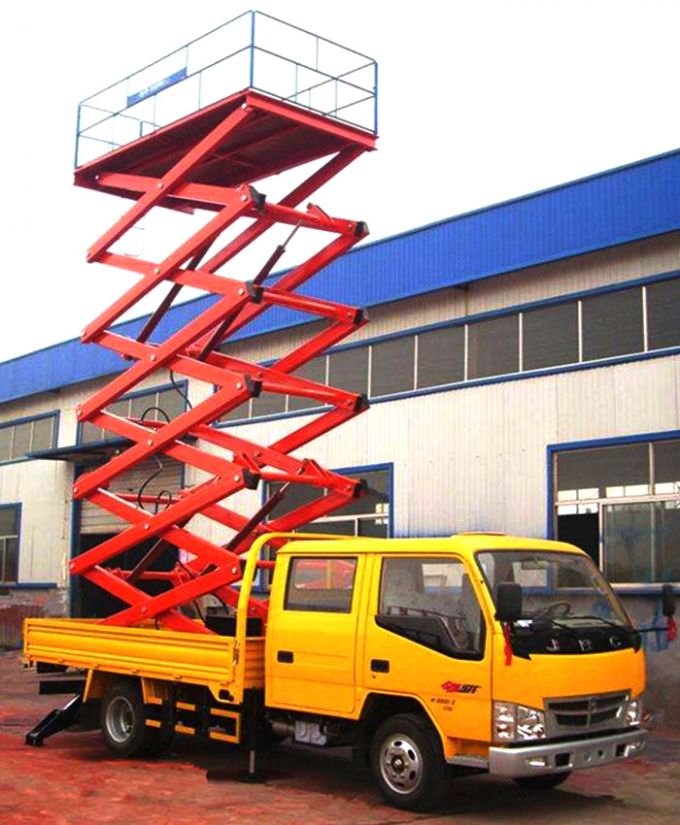 Sinotruk Double Cab High Altitude Operation Truck Boom Lift with Aerial Bucket Platform 