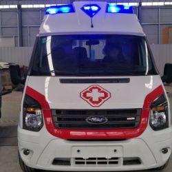 6-8 Person Ford Chassis Ambulance Cars for Sale