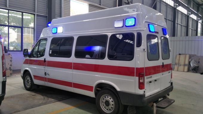 Jmc 4*4 Ambulance Car Service for Sale 