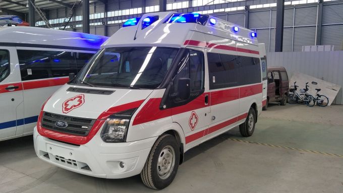 Ford 4*2 Automatic Transmission Ambulance Vehicles for Sales 