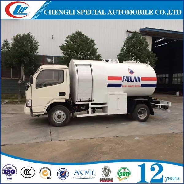 Good Quality 5cbm 5000L LPG Rigid Truck 