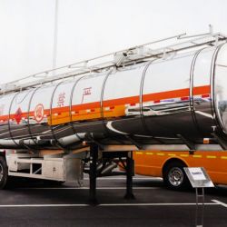 Aluminum Alloy 3 Axle 48cbm Fuel Tanker Trailer