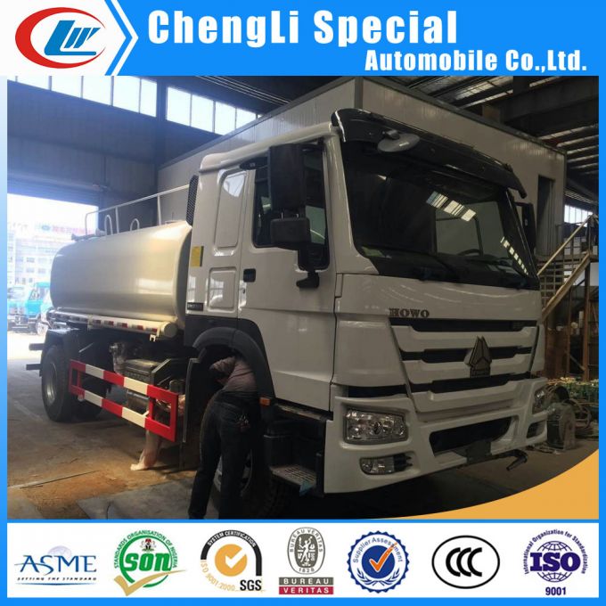 Sinotruk 6-Wheel 10ton HOWO 10cbm Water Tanker Truck 