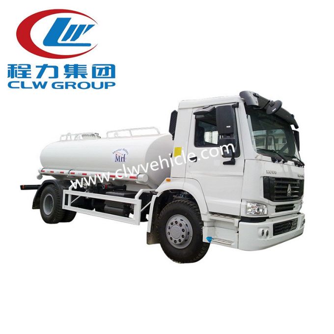 Dongfeng 5cbm 4X2 Water Delivery Tanker Truck Images 1