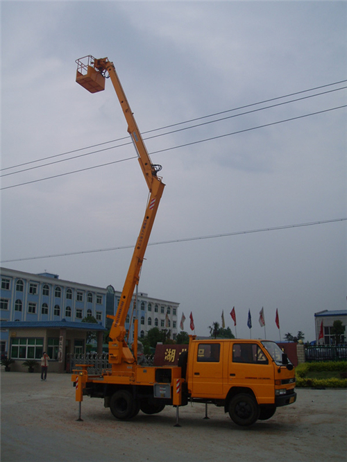 China Made 12-20m Overhead Working Truck, Hydraulic Lift Truck, Aerial Working Truck Images 1