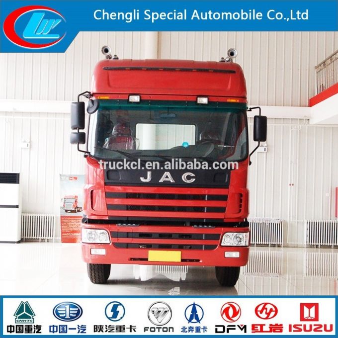 China Truck Tractor Heads 4X2 Chinese Tractor Trucks for Sale Images 1