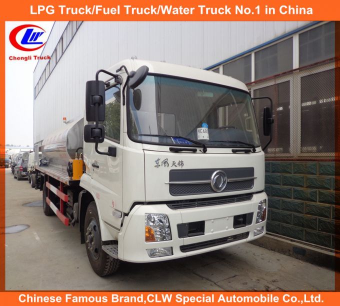 Dongfeng Tianjin 4*2 190HP Asphalt Distributor Truck 