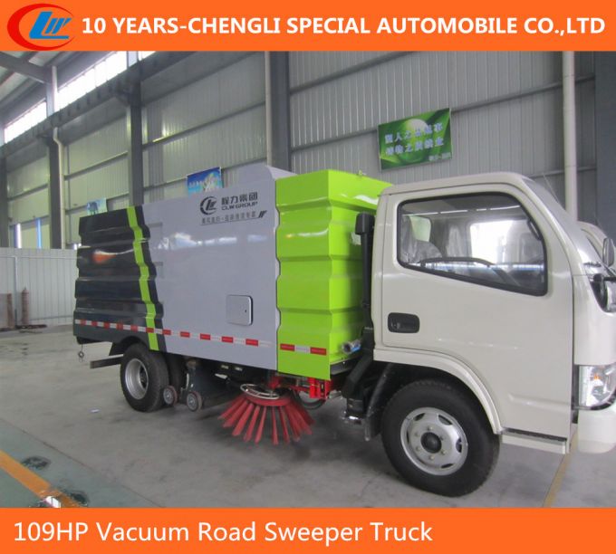6wheels Road Sweeper Truck for Road Cleaning 