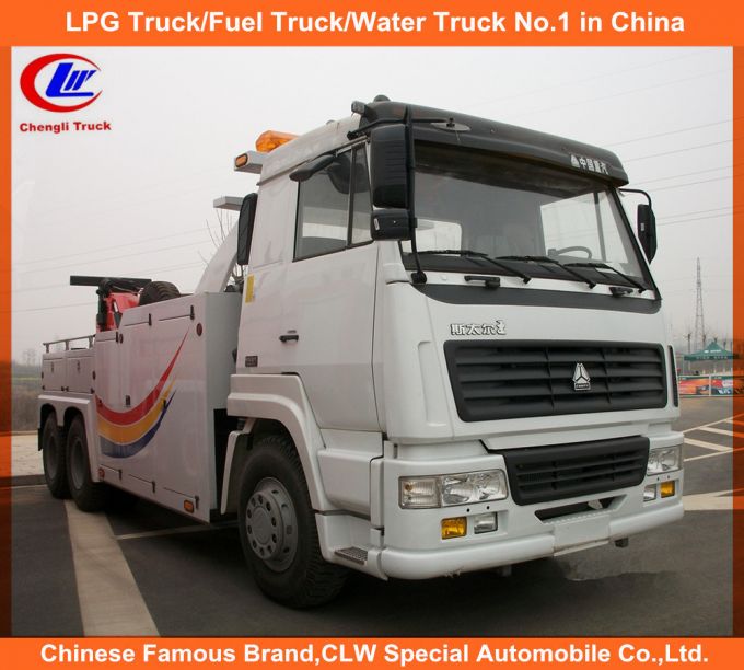 Heavy Duty 10 Wheel 351-450HP HOWO Road Recovery Truck Images 1
