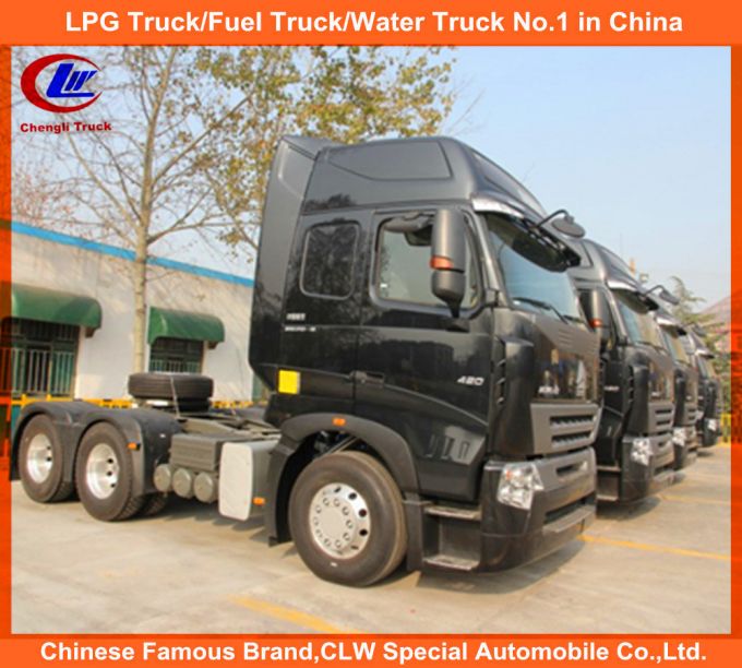 Sinotruk 6*4 420HP Rhd Tractor Truck Head Images 1