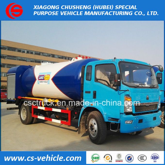 Sino Truck HOWO 6-Wheeler 12000L LPG Bobtail 6 Tons LPG Bobtail with Filling Dispenser 