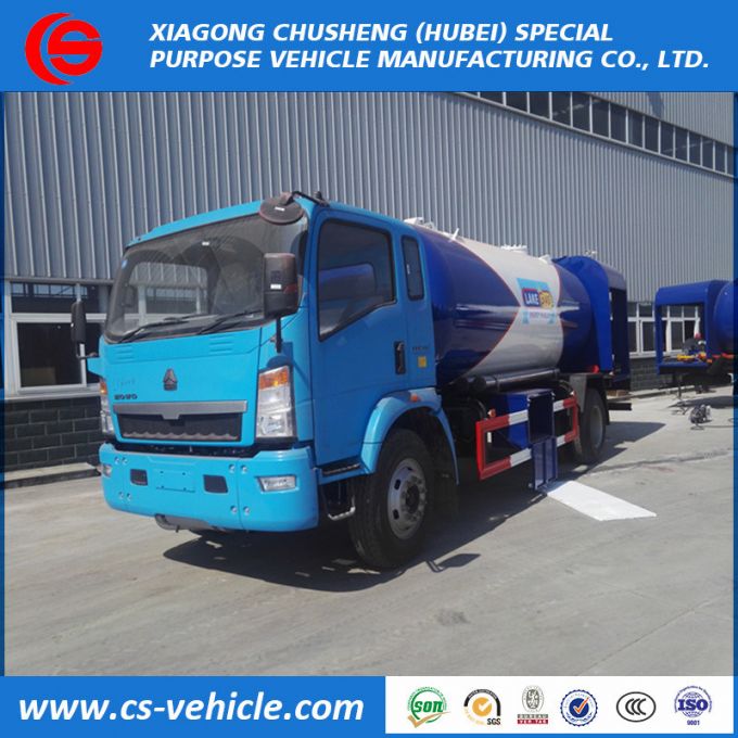 Sinotruk HOWO 4X2 6tons LPG Tanker Truck, 12000L LPG Bobtail with Right Hand Drive 