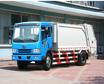The FAW Garbage Truck 10 Cbm Compactor Garbage Truck in 2017 