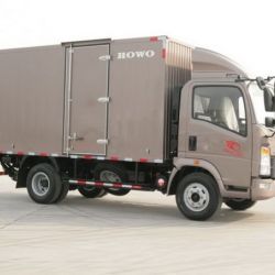 Sinotruk HOWO 4*2 Box Truck Lorry Truck with High Quality