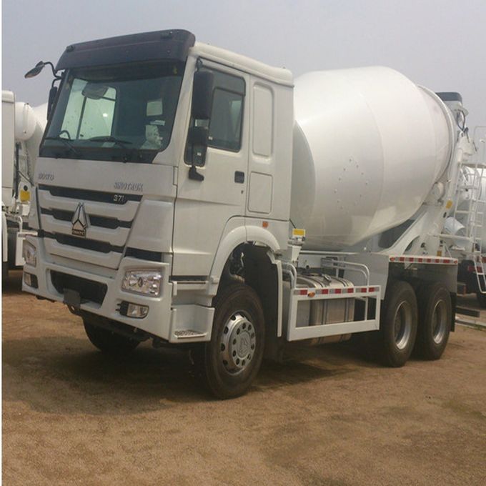 Sinotruk HOWO 6X4 Concrete Mixer Truck 9m3 