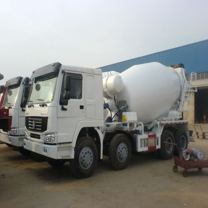 10 M3 Sinotruk HOWO 6X4 Concrete Mixer Truck 