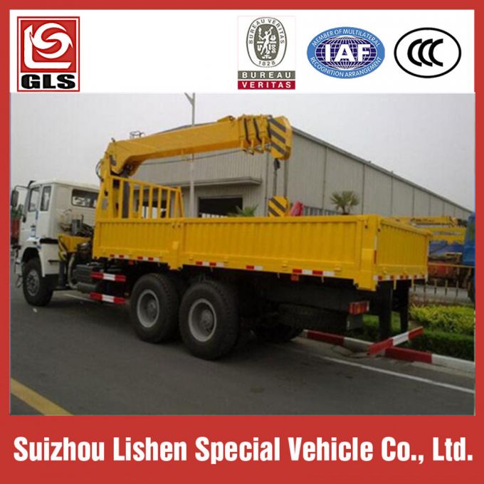 HOWO 15 Ton 6*4 Crane Truck for Sale 