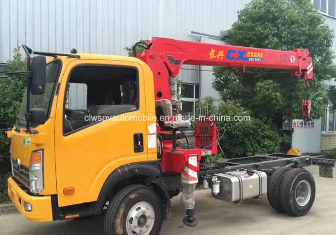 Small 6 Wheels Crane Truck 2 Tons Truck Mounted Crane 