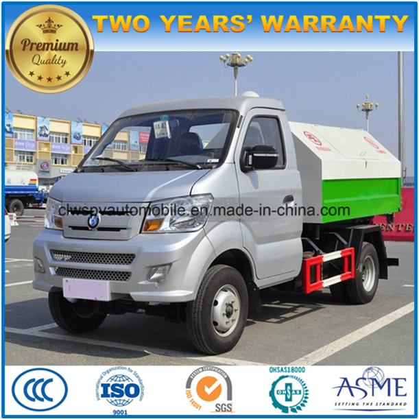 3 Cubic Meters Small 6 Wheels Sinotruk 3 Tons Arm Roll off Garbage Truck 