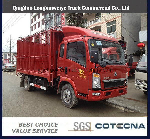 3-5 Tons Light Truck Sinotruk HOWO Light Cargo Truck Images 1