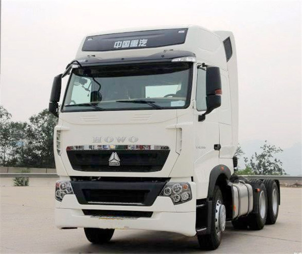 High Quality Sinotruk Truck 6X4 with Engine Man Prime Mover 