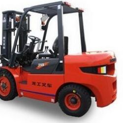 2016 Most Famouslonking Mini Size Internal Combustion Diesel Forklift for Sale Fd30 (T) III