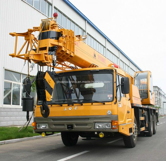 Low Price 16tons Four-Section Boom Truck Crane with Hydraulic Control 