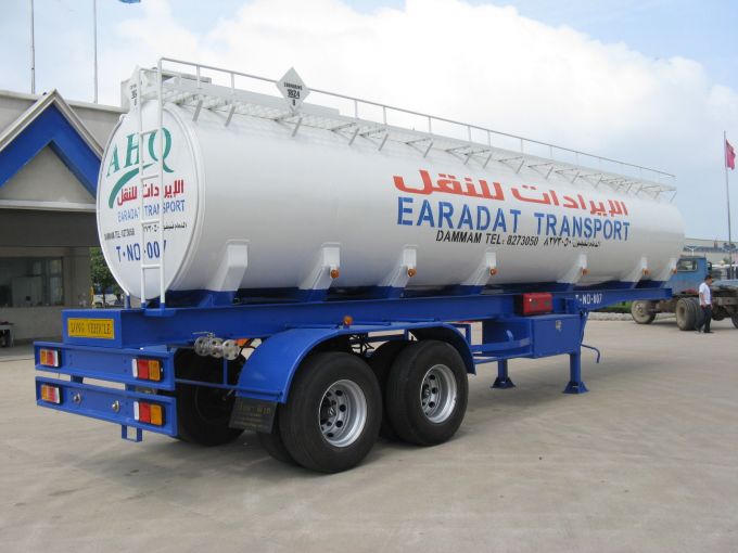 Sinotruk 2 Axle Tanker Trailer Oil Tank Semi Trailer 