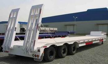 Sinotruk 3 Axle Container Trailer Low Bed Semi Trailer 