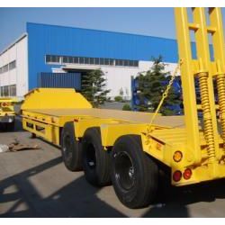 Sinotruk 3 Tri Axles 80ton Lowbed Semi Trailer