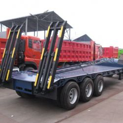 Sinotruk High Quality Low Bed Semi Trailer with Three Axle Trailer