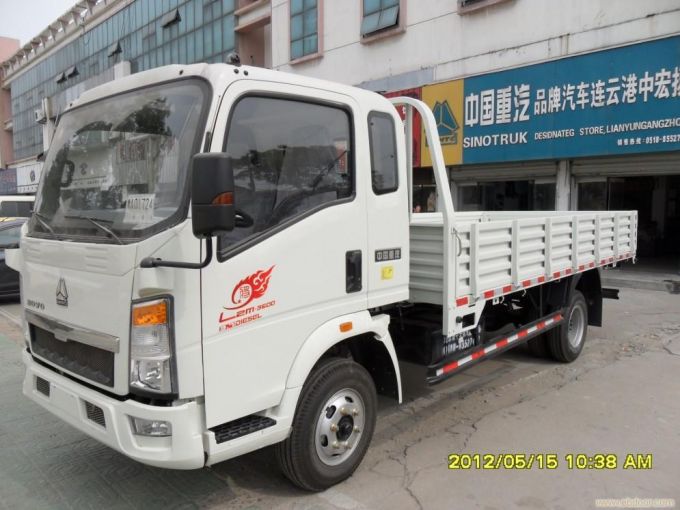 Sinotruk HOWO 4X2 Light Duty Truck 