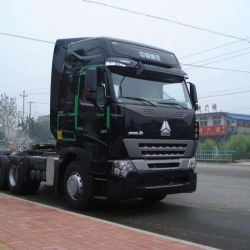 Sinotruk Big Horse Power Trailer Hauling Truck with Luxury Cab