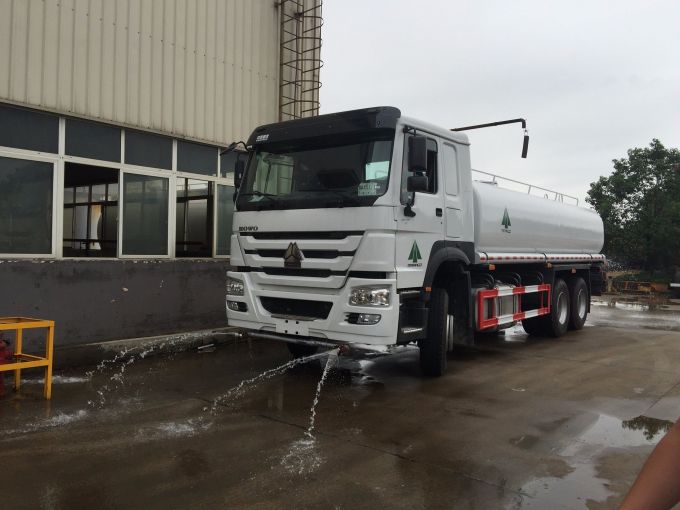 Sinotruk 6*4 18-20cbm Water Tanker Truck / Water Sprinkler Truck 