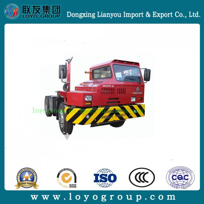 70ton Sinotruk Hova 4X2 Terminal Tractor Truck Images 1