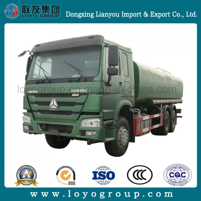 Water Tank Truck Sinotruck HOWO 12000L Water Truck Images 1