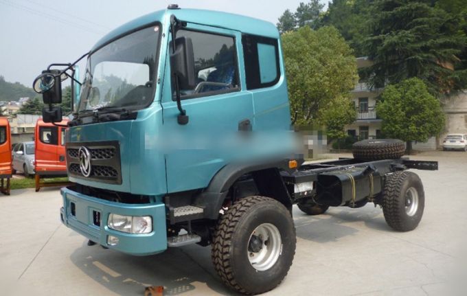 Dongfeng EQ2091gj 4X4 off Road Truck Chassis Images 1