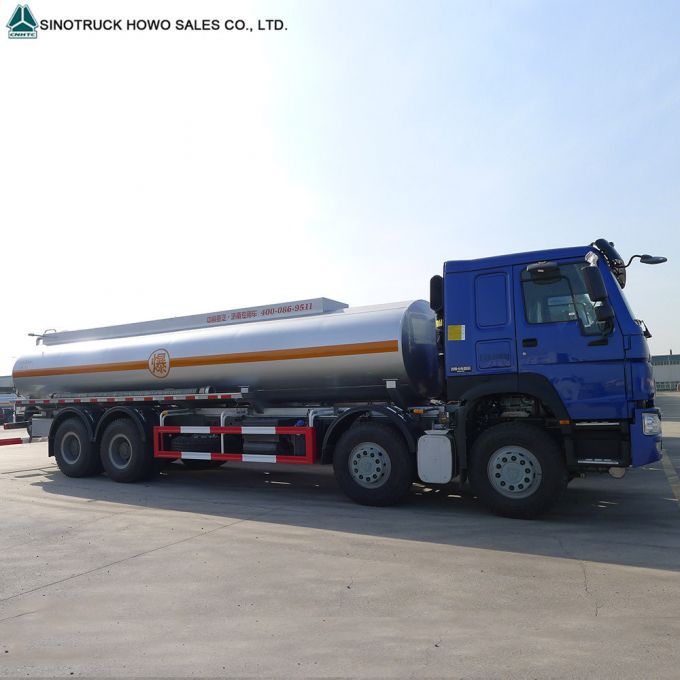 8X4 Sinotruk Fuel Tank Truck, Oil Tanker Truck 