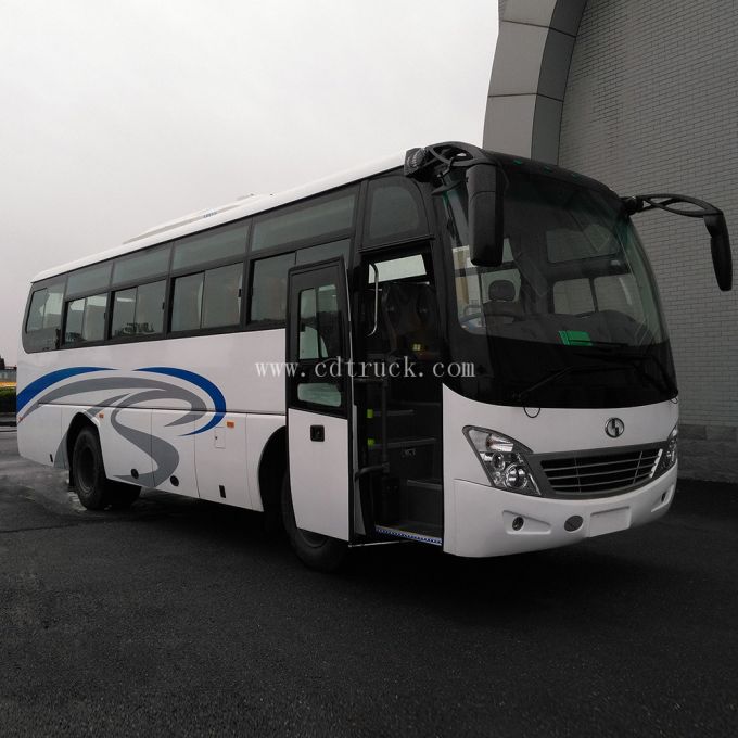 HOWO Shaolin China 9.3m 40 41 42 43 44 45 46 Seats Long Distance New Luxury Travelling Coach Bus Fac 