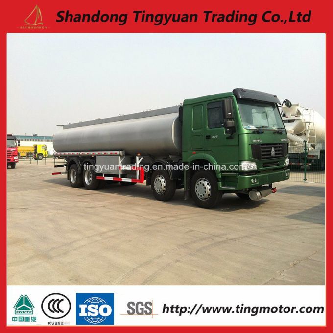 Sinotruk HOWO Oil Tank Truck with High Capacity 