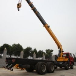 Dongfeng 20 Ton Truck Mounted Crane Sqs500K (telescopic boom)