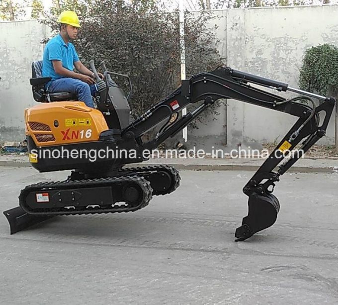 Mini Digging Machine Hydraulic Crawler Excavator 1.6 Ton for Sale Images 1