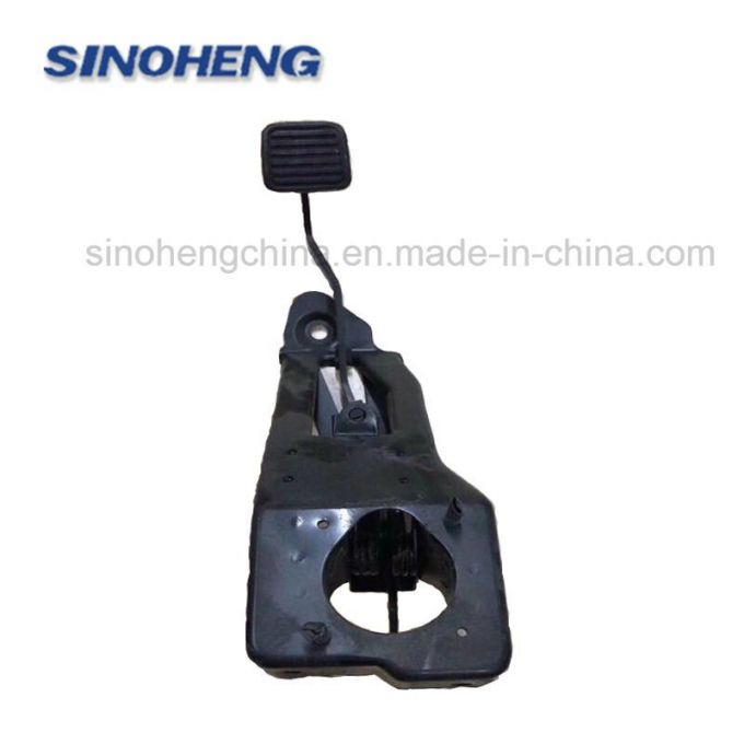 Truck Parts Clutch Pedal Az9719230047 for HOWO Truck 